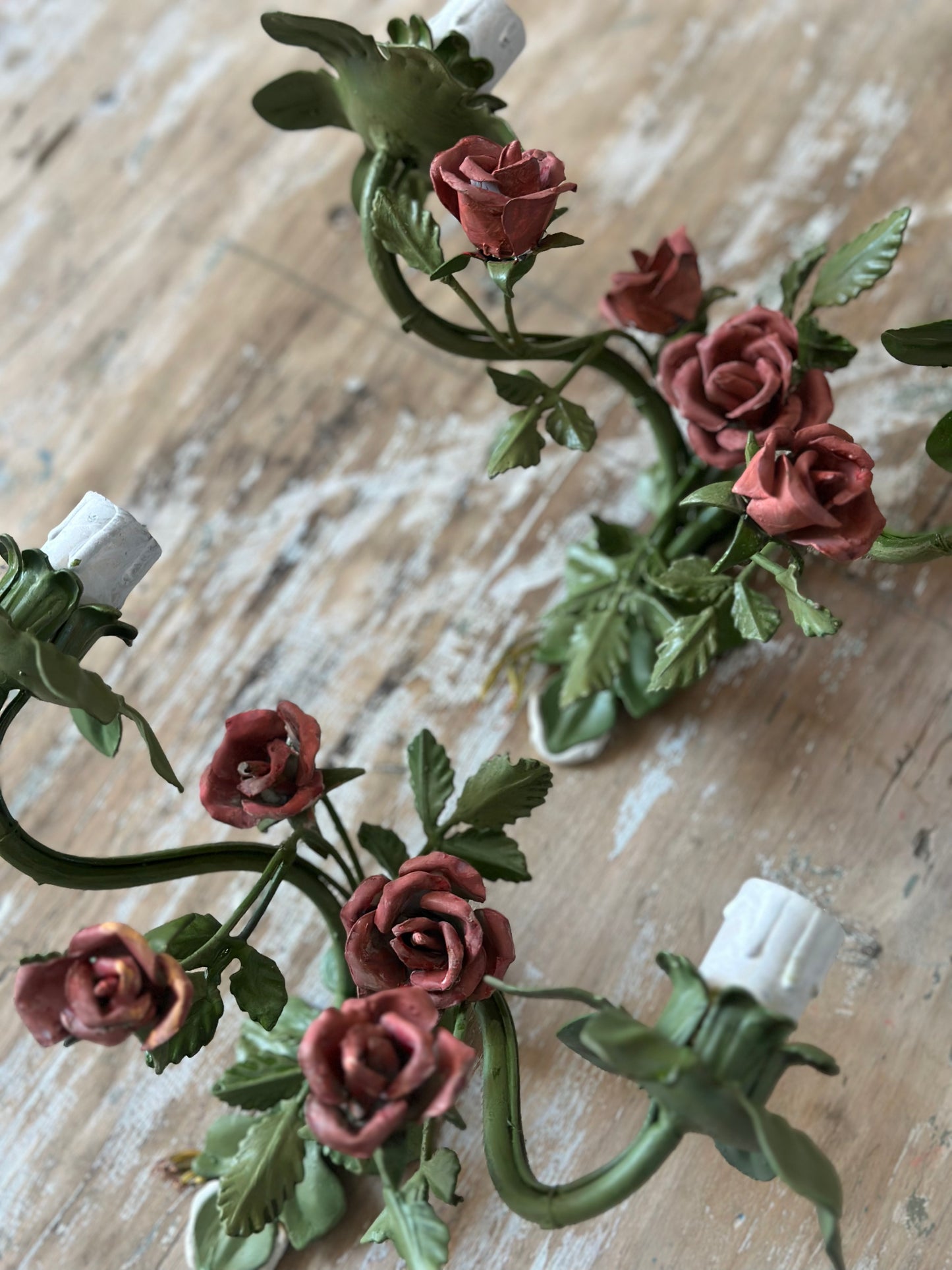 Appliques roses