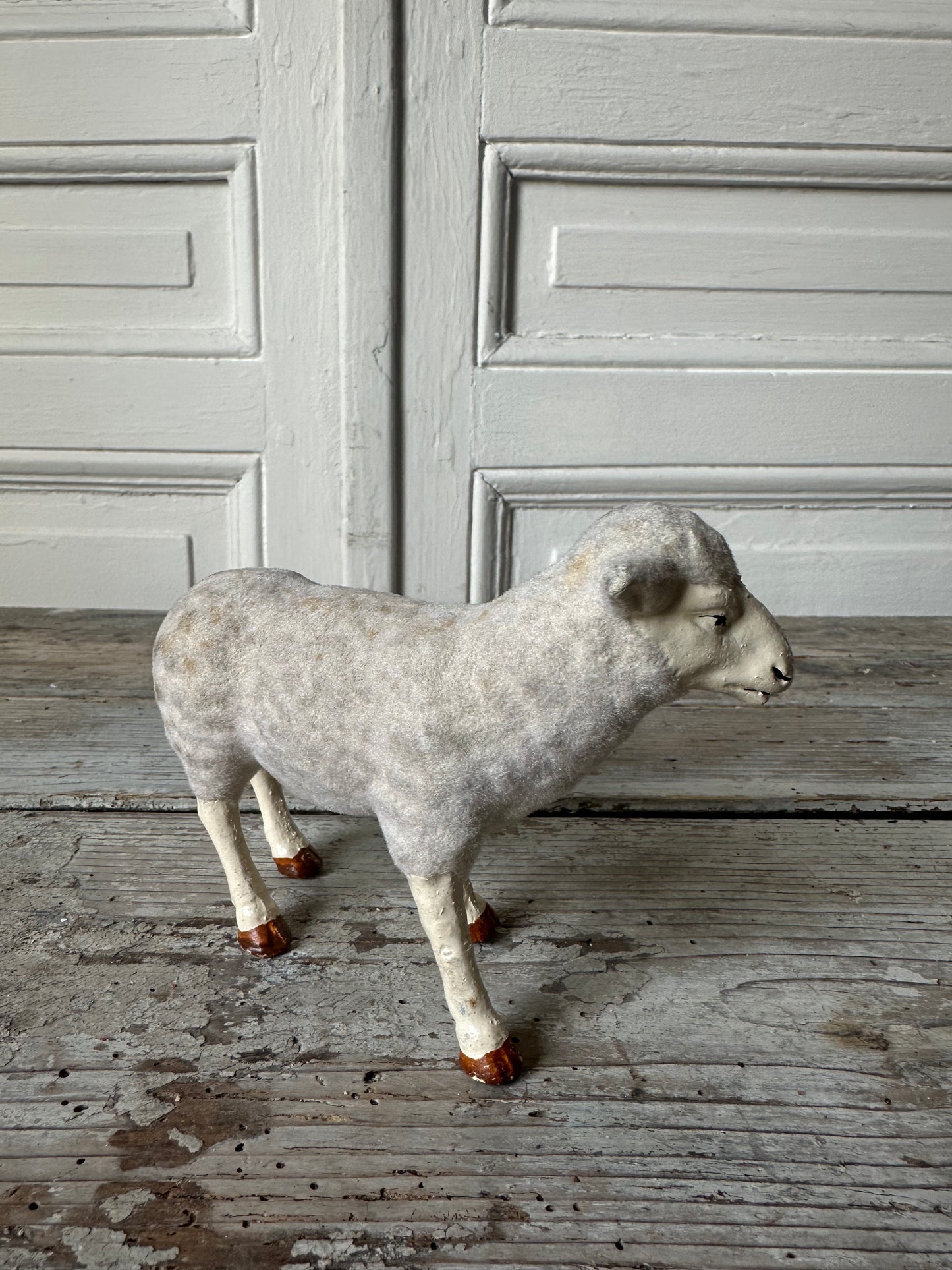 Mouton de crèche