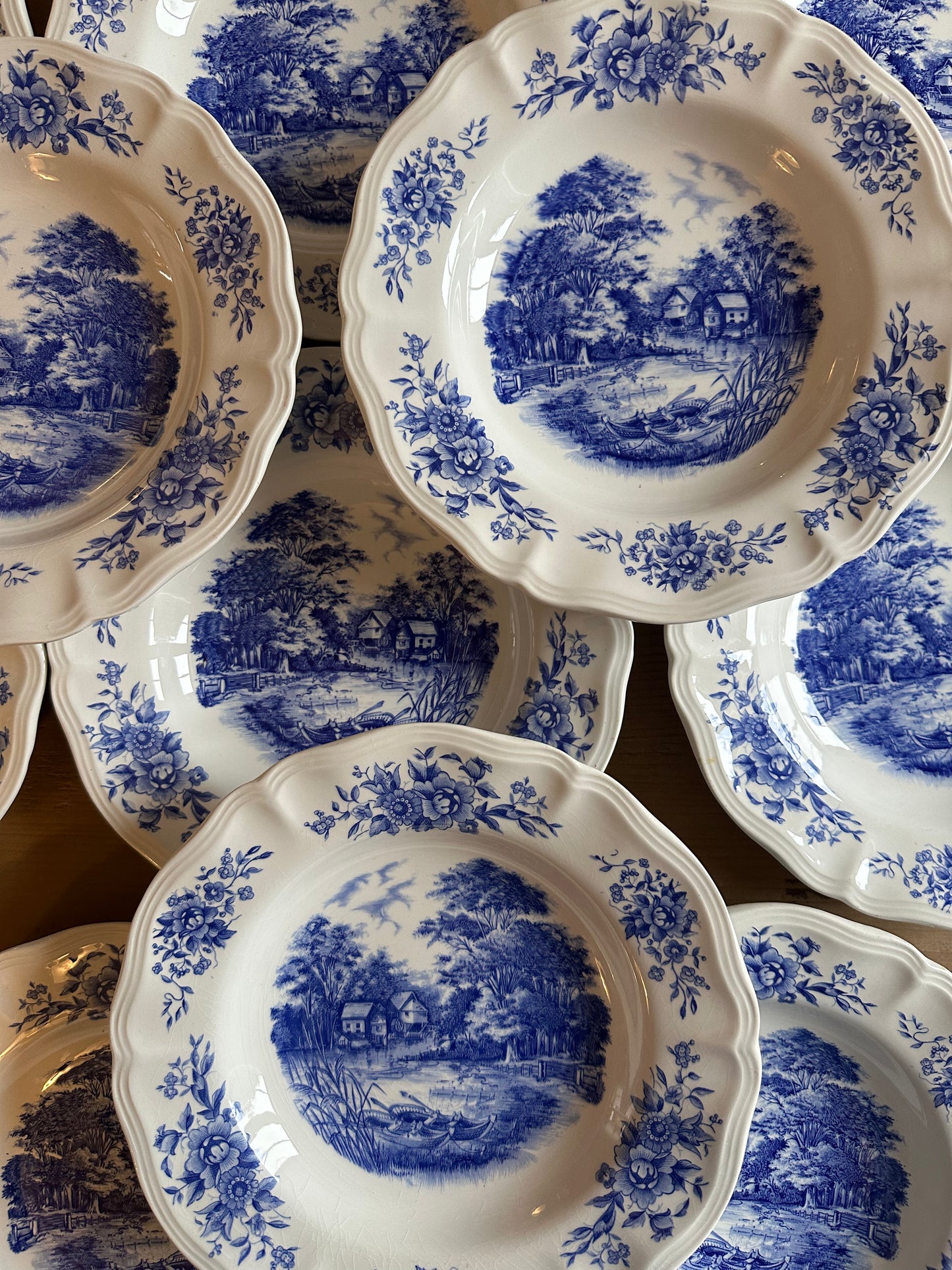 12 assiettes creuses