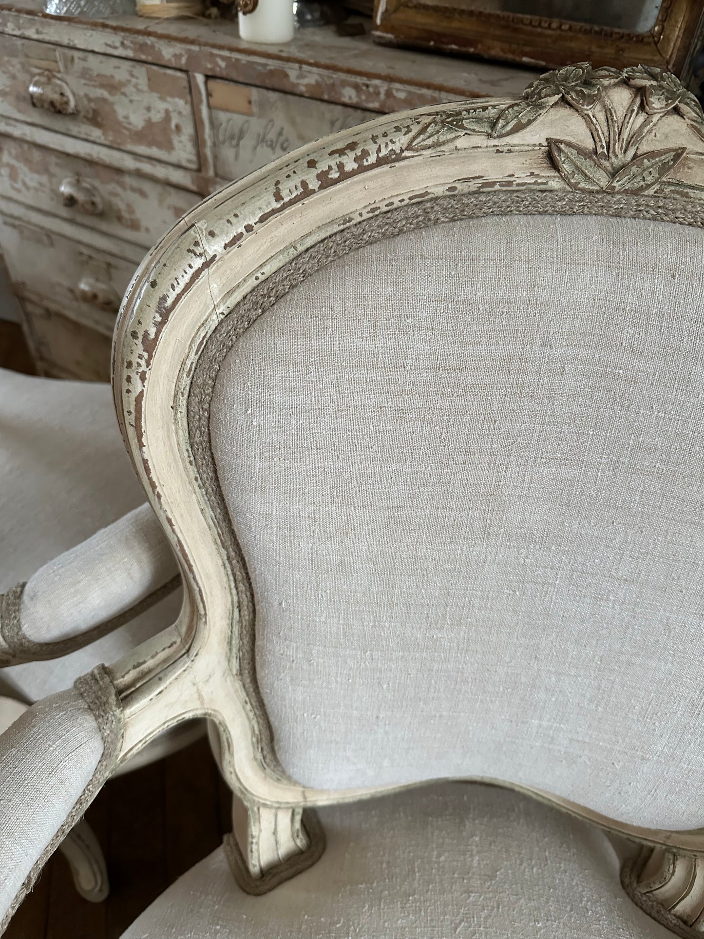 Paire de fauteuils Louis XV