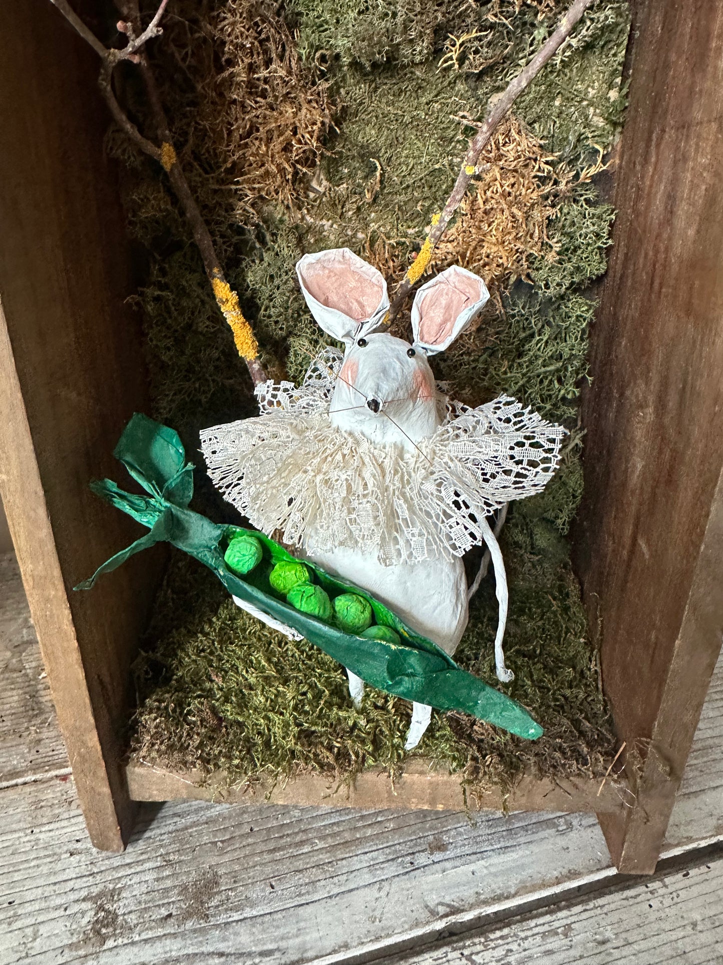 Souris jardinière