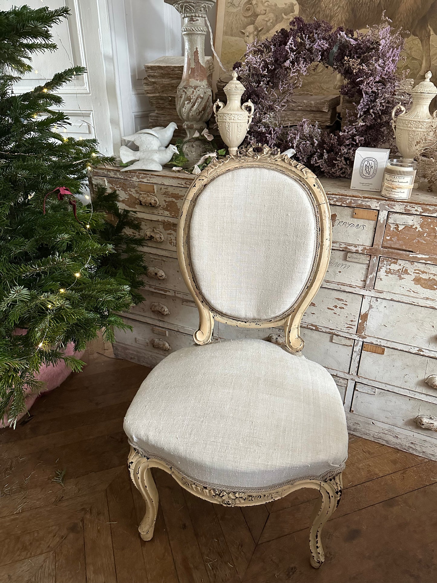 Chaise médaillon