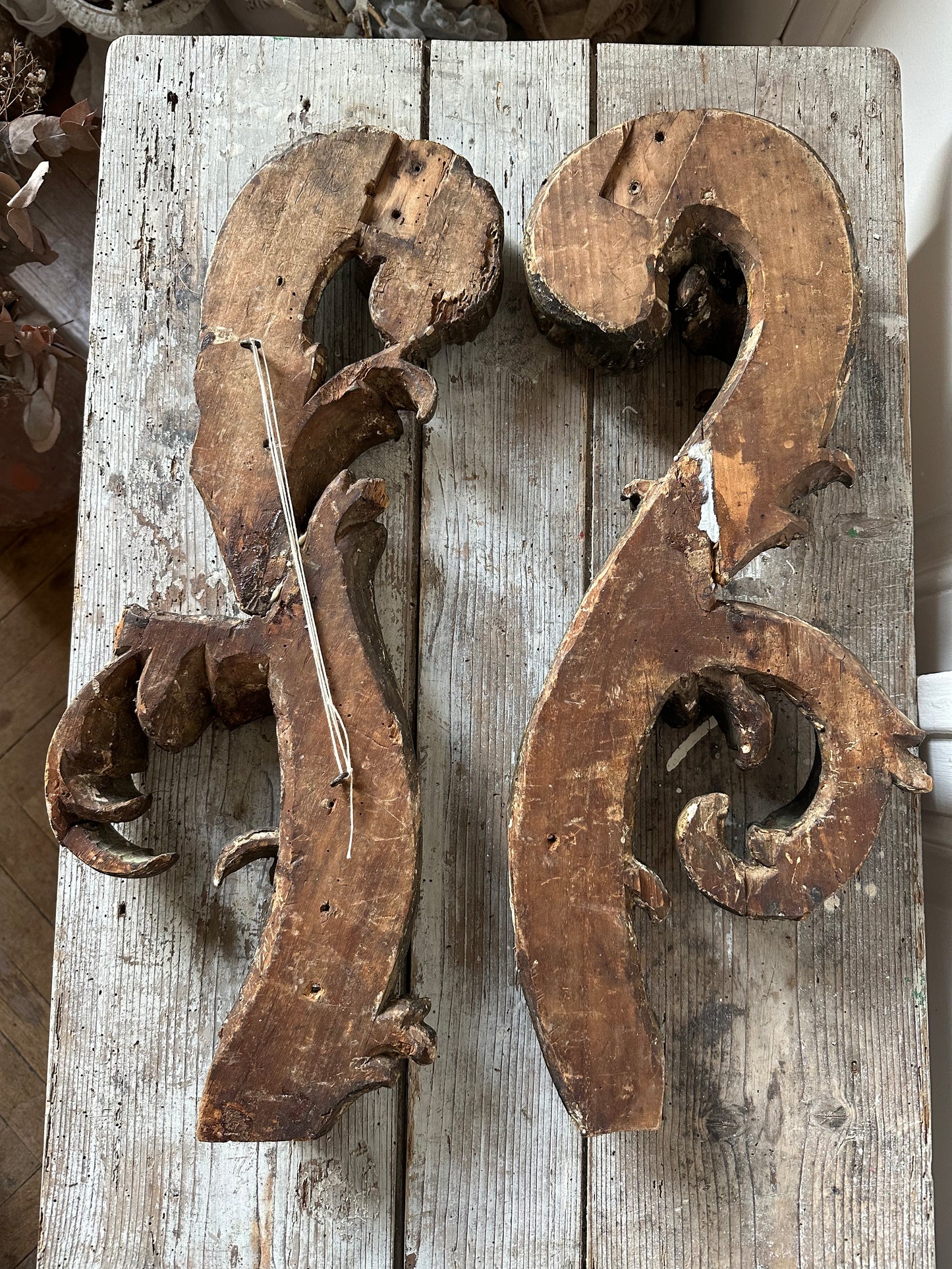 Boiserie feuilles d’acanthe