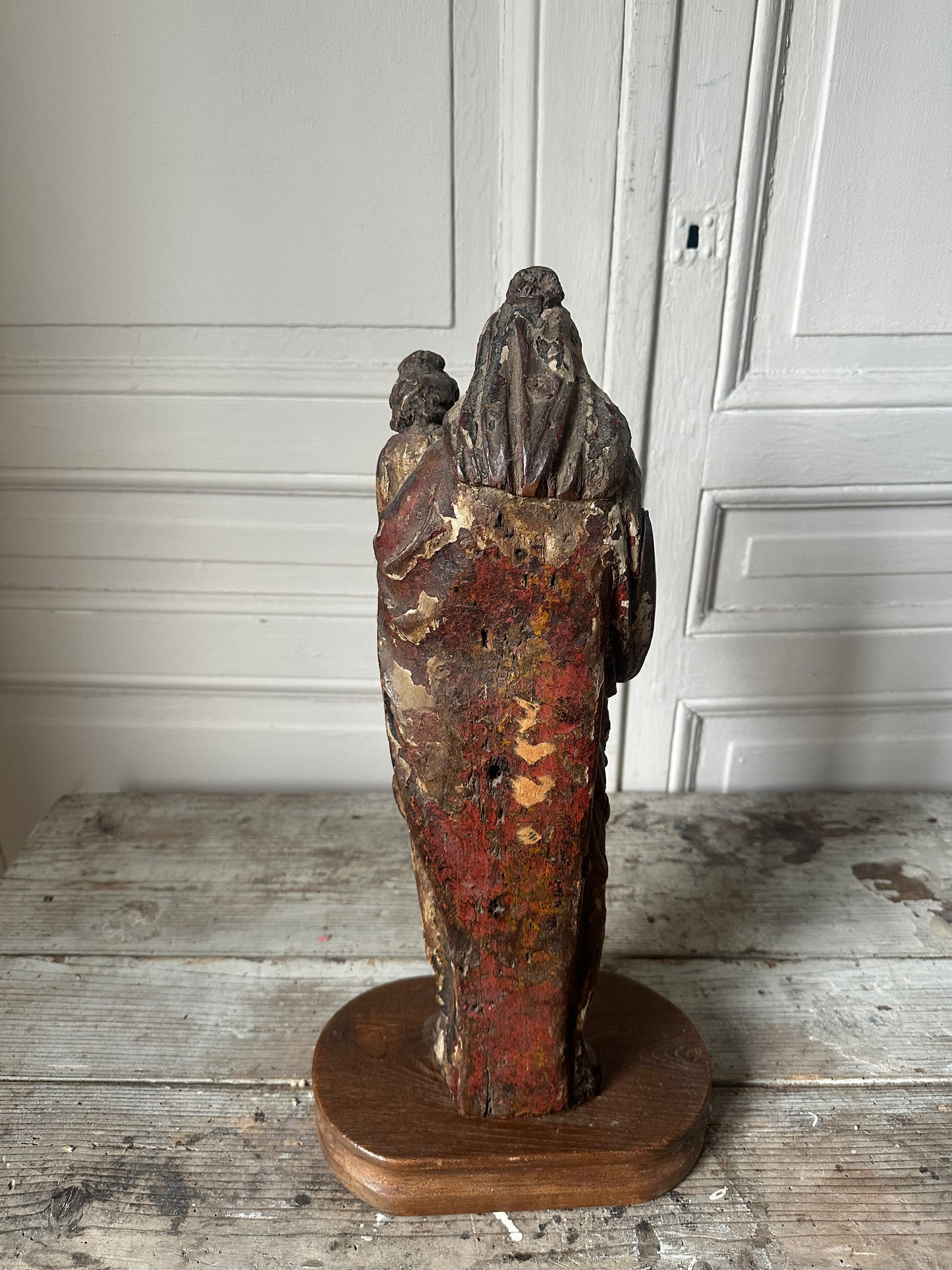 Vierge à l’enfant