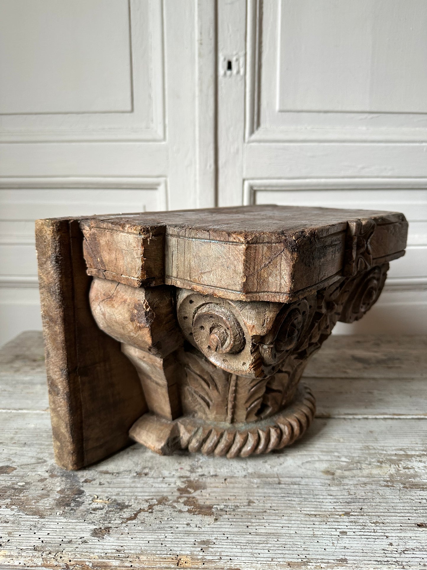 Console corinthienne