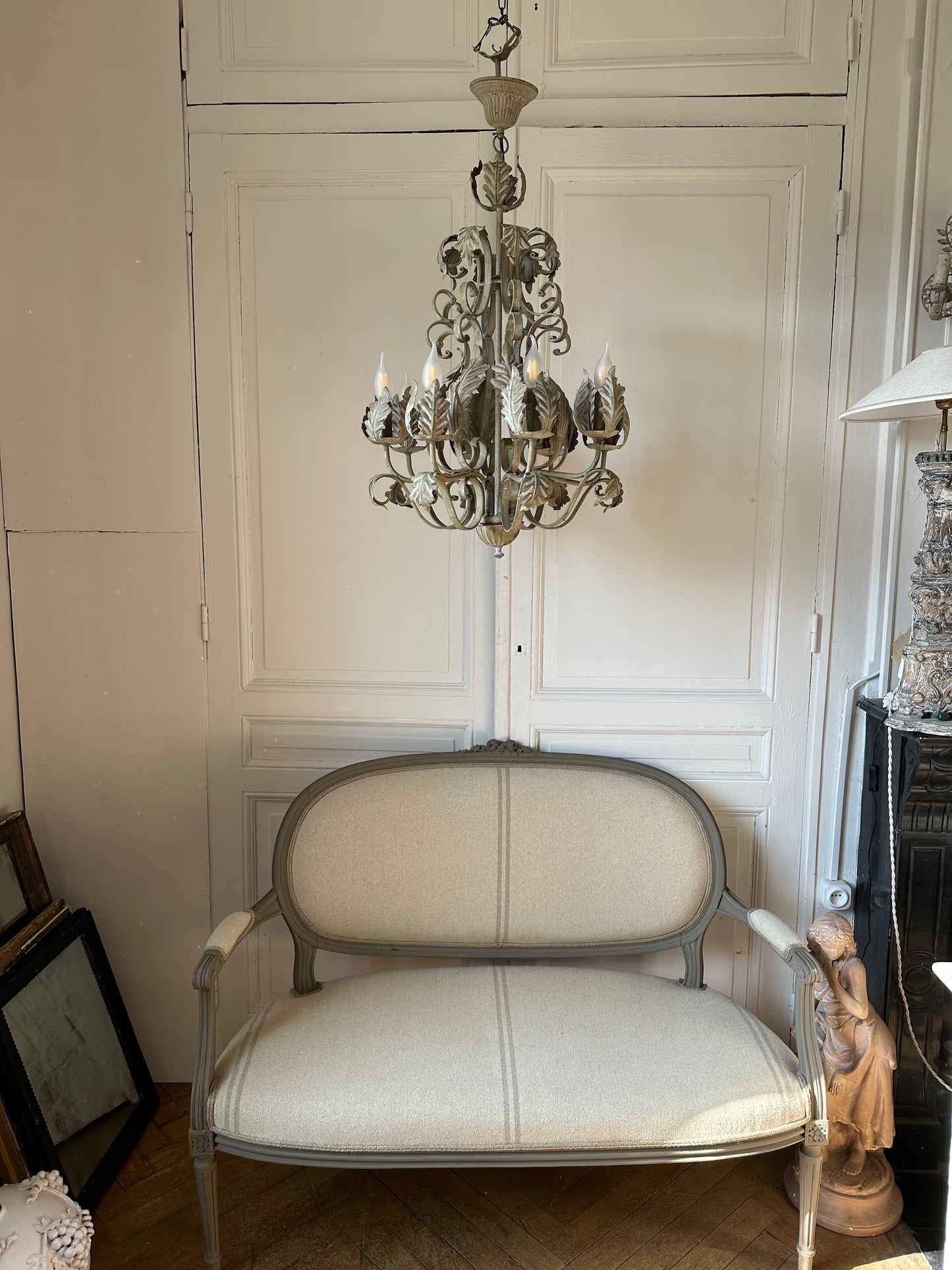 Volutes et feuillages