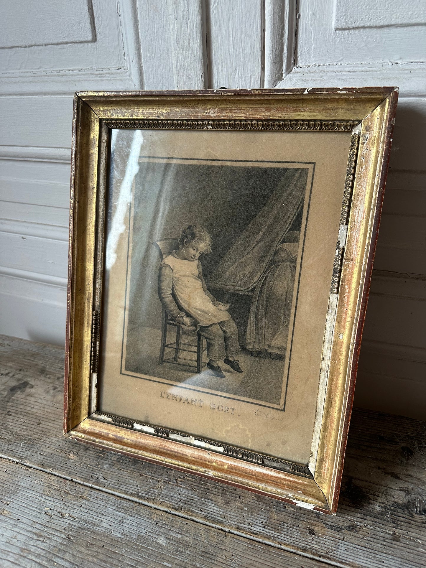 L’enfant dort,…