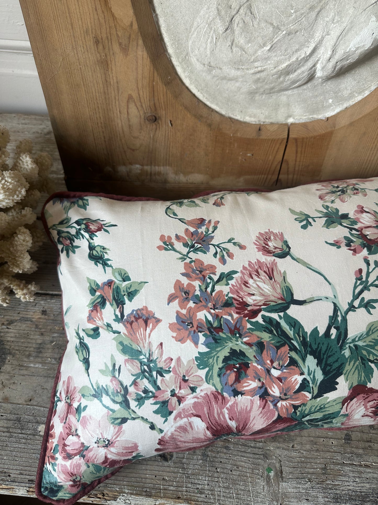 Coussin fleuri