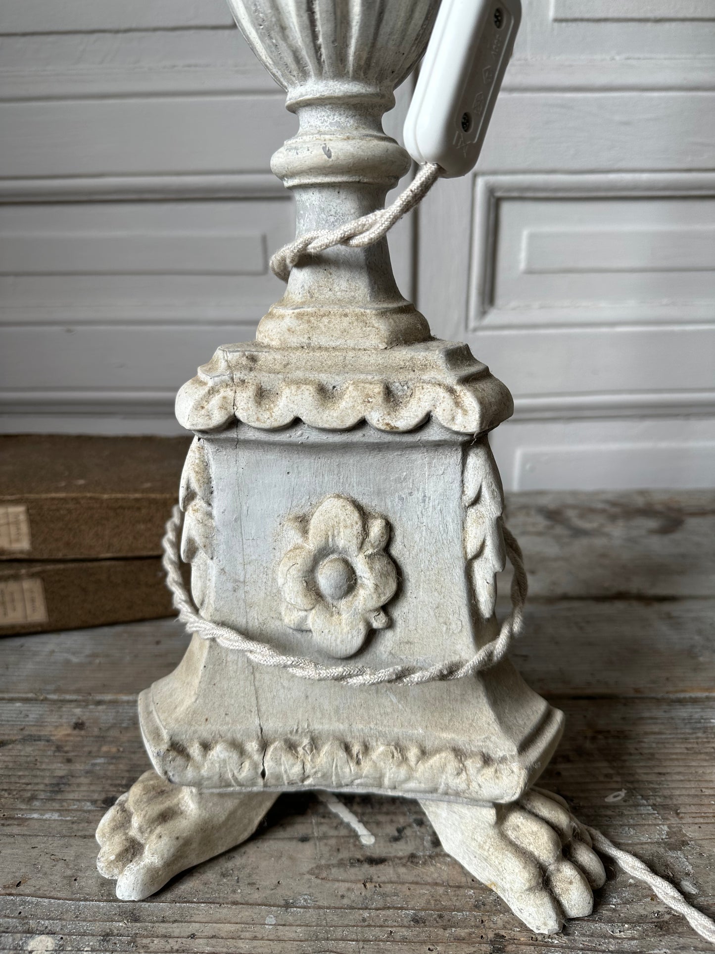 Lampe pique cierge