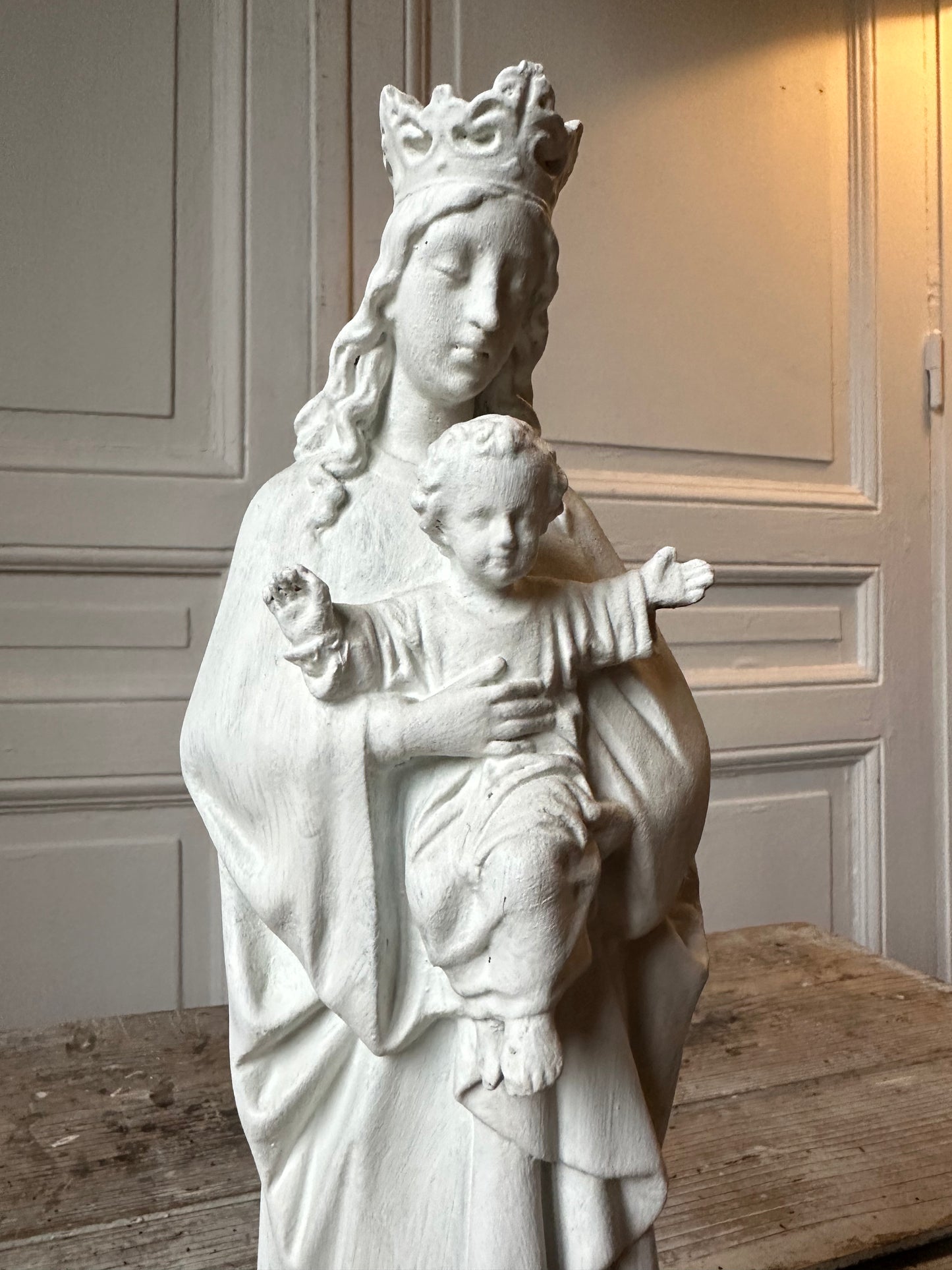 Vierge à l’enfant