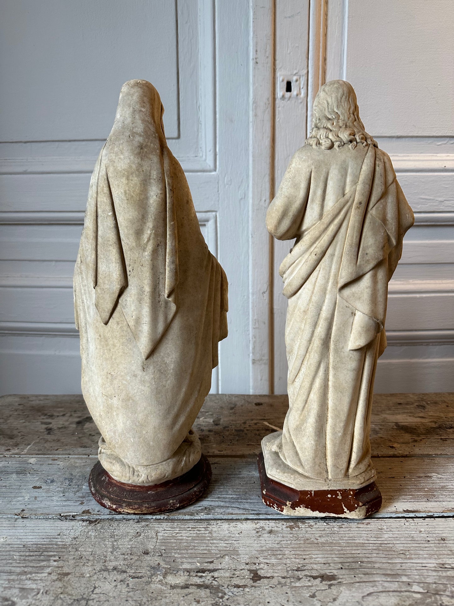 Paire de statues religieuses