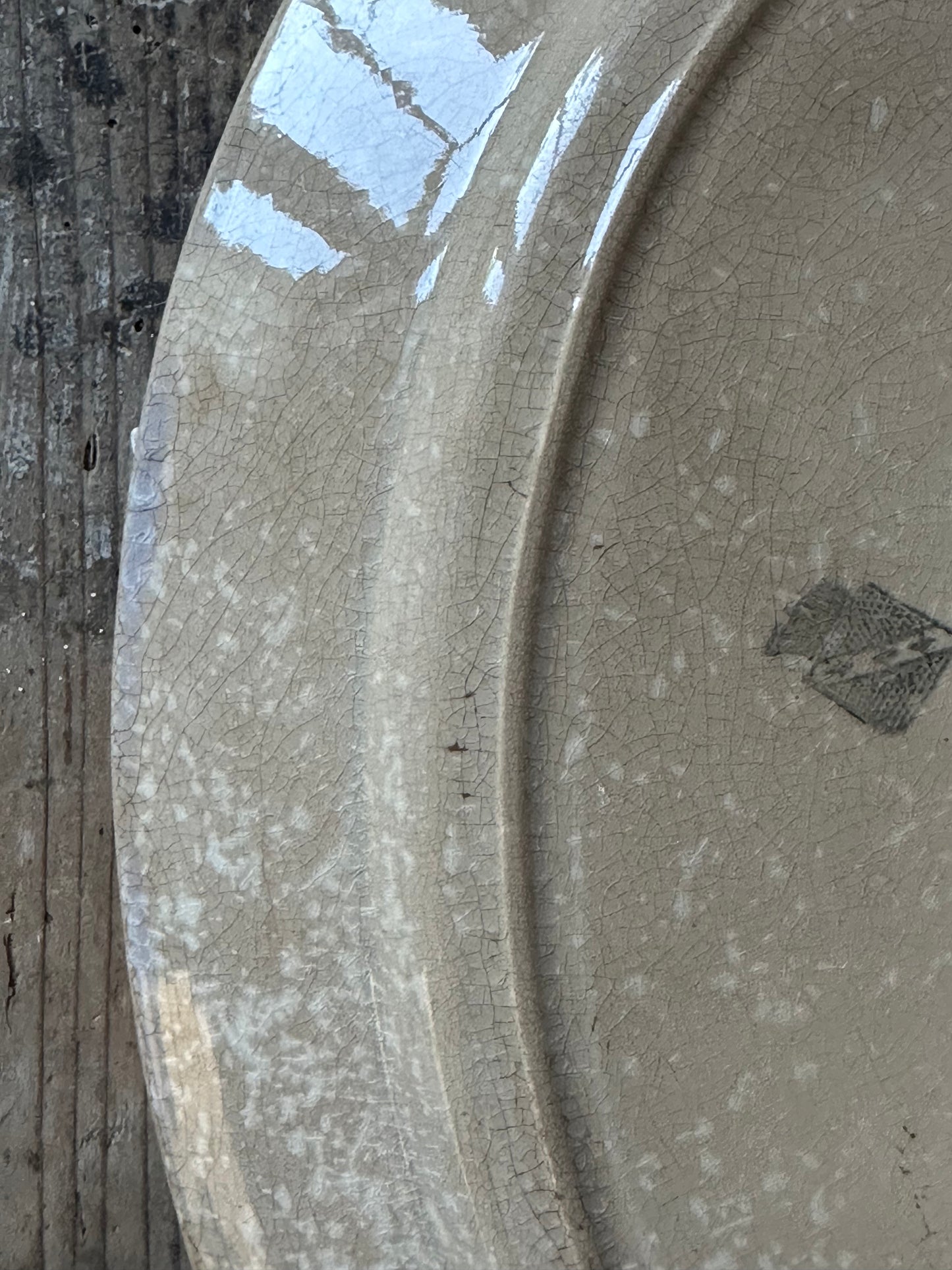 Plat beige