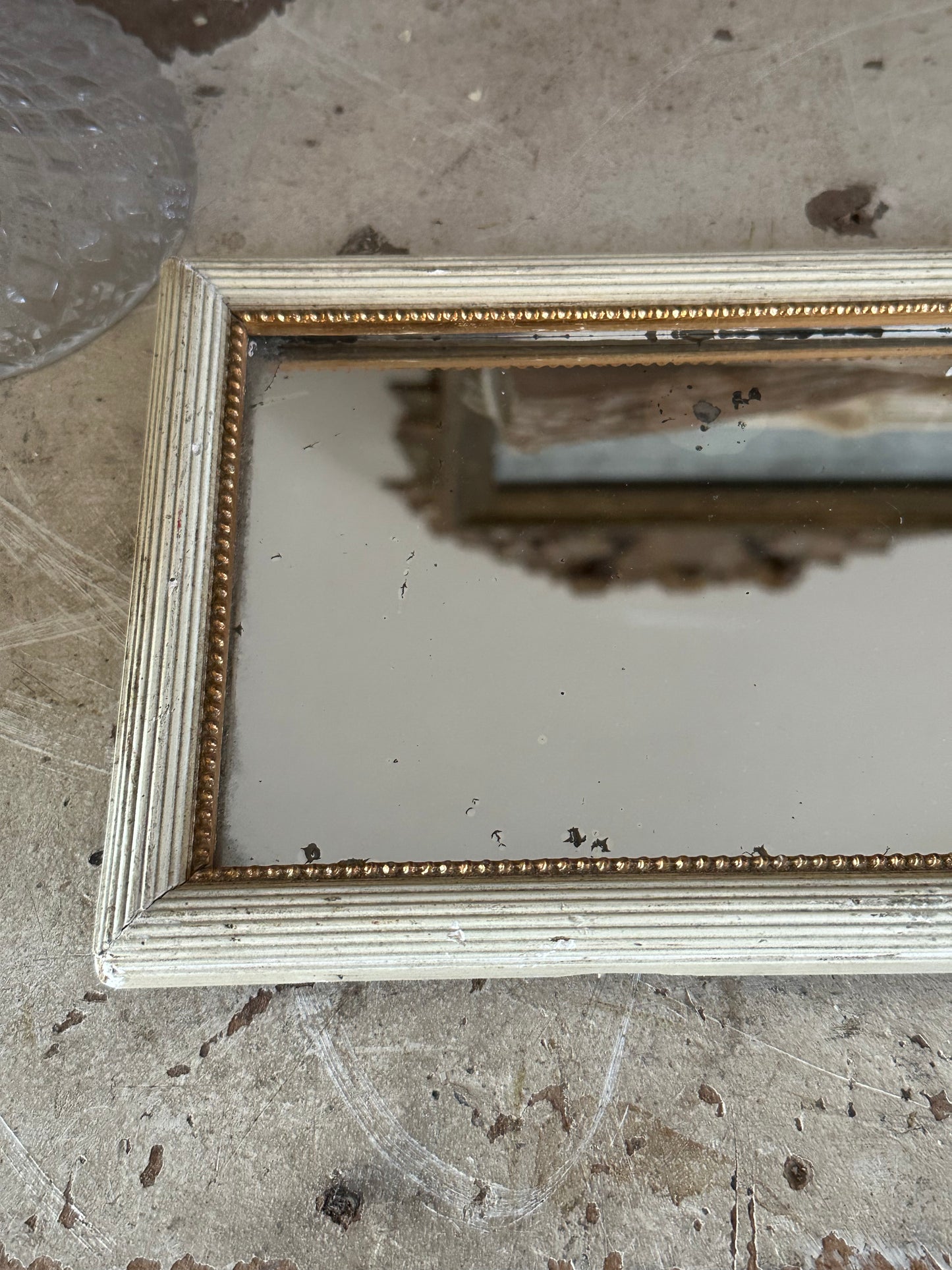 Miroir perlé