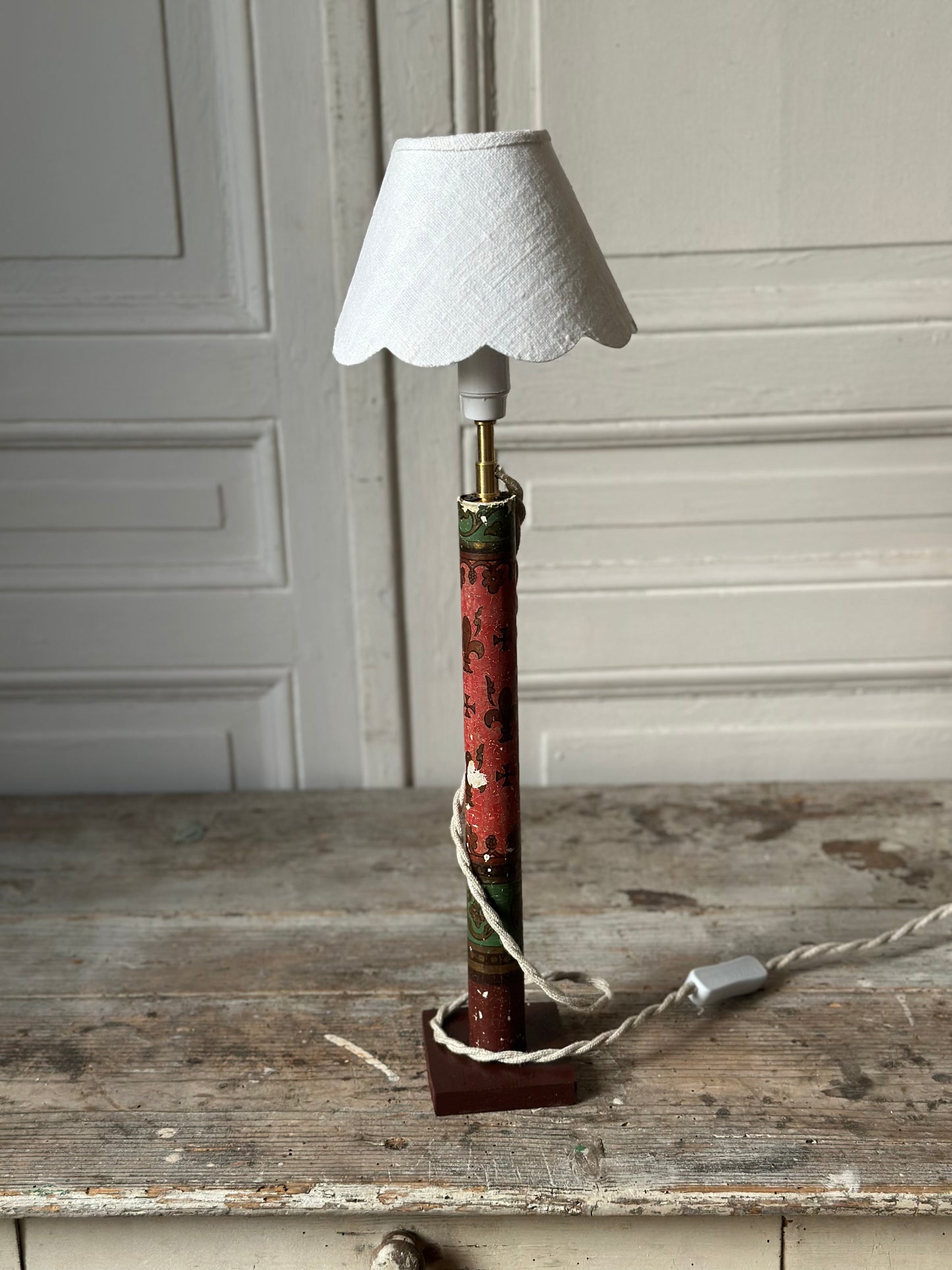 Lampe porte cierge
