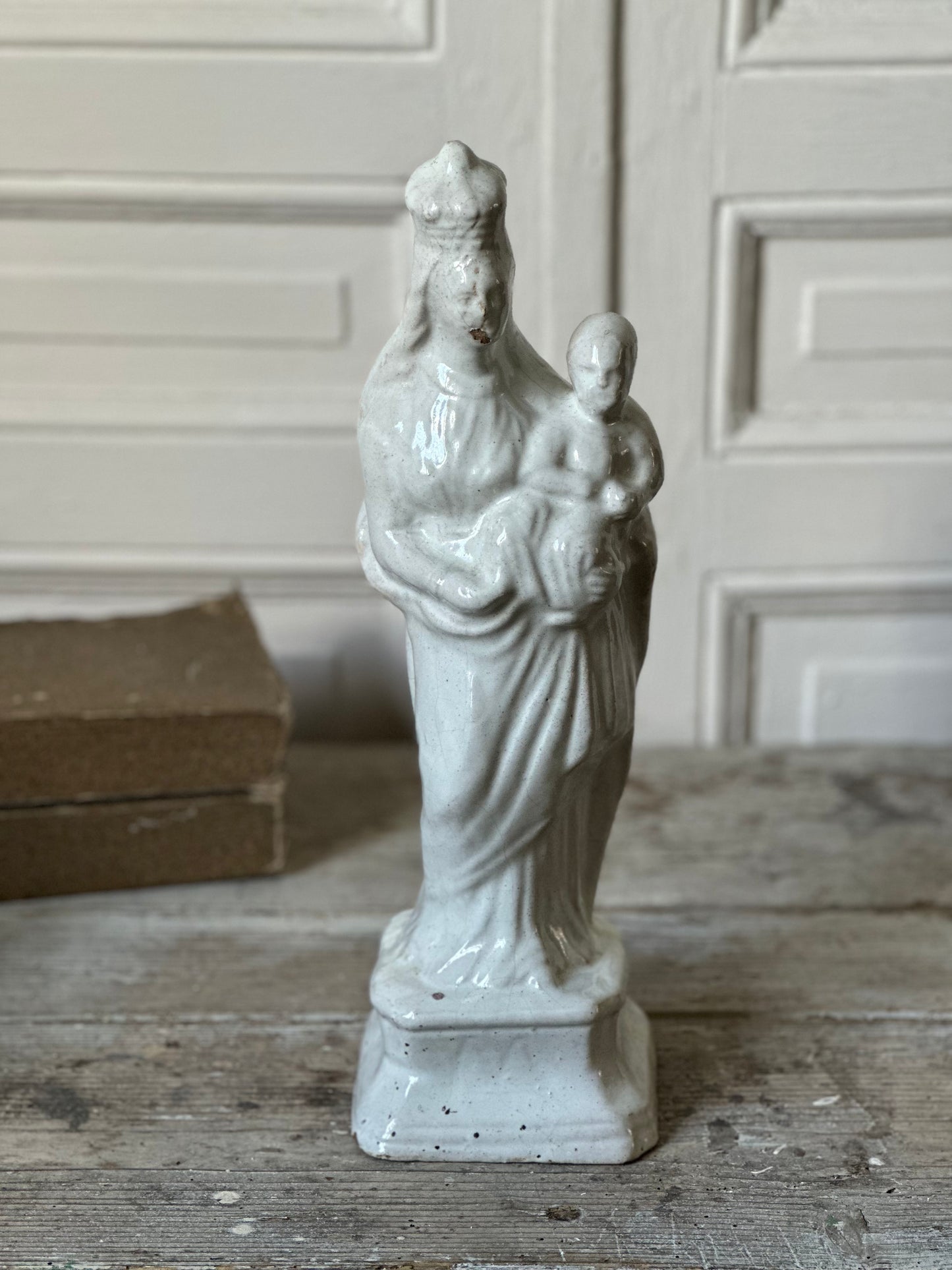 Vierge à l’enfant