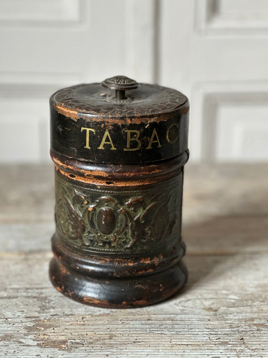 Pot à tabac