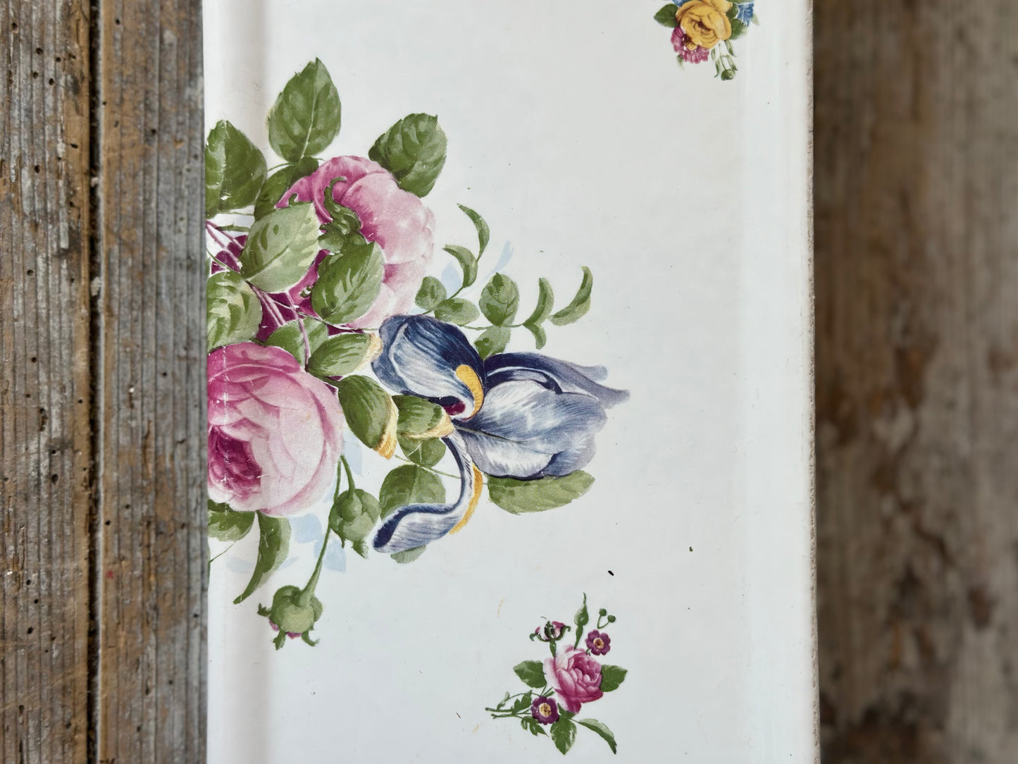 Étagère aux fleurs