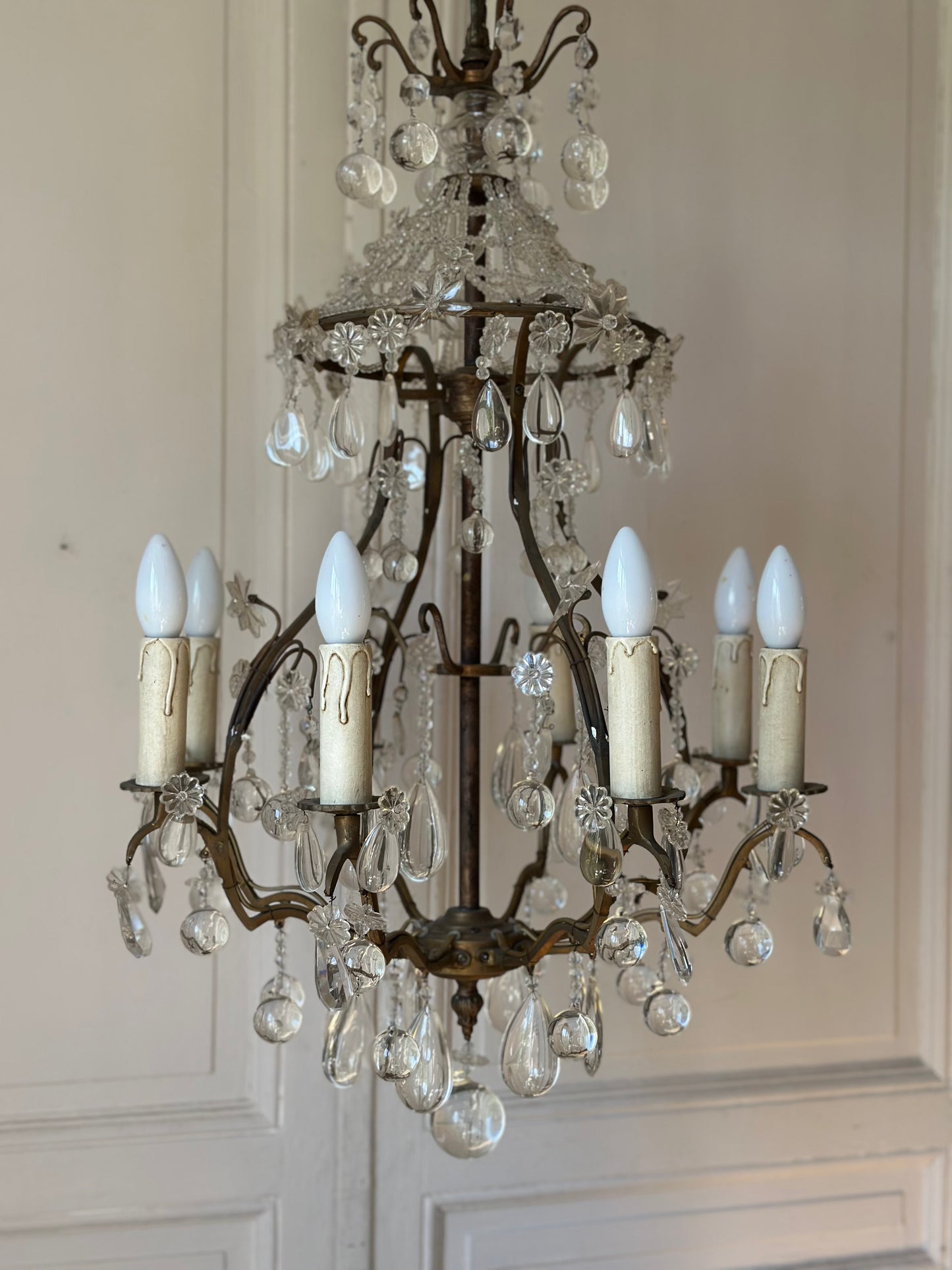 Lustre aux gouttes d’eau