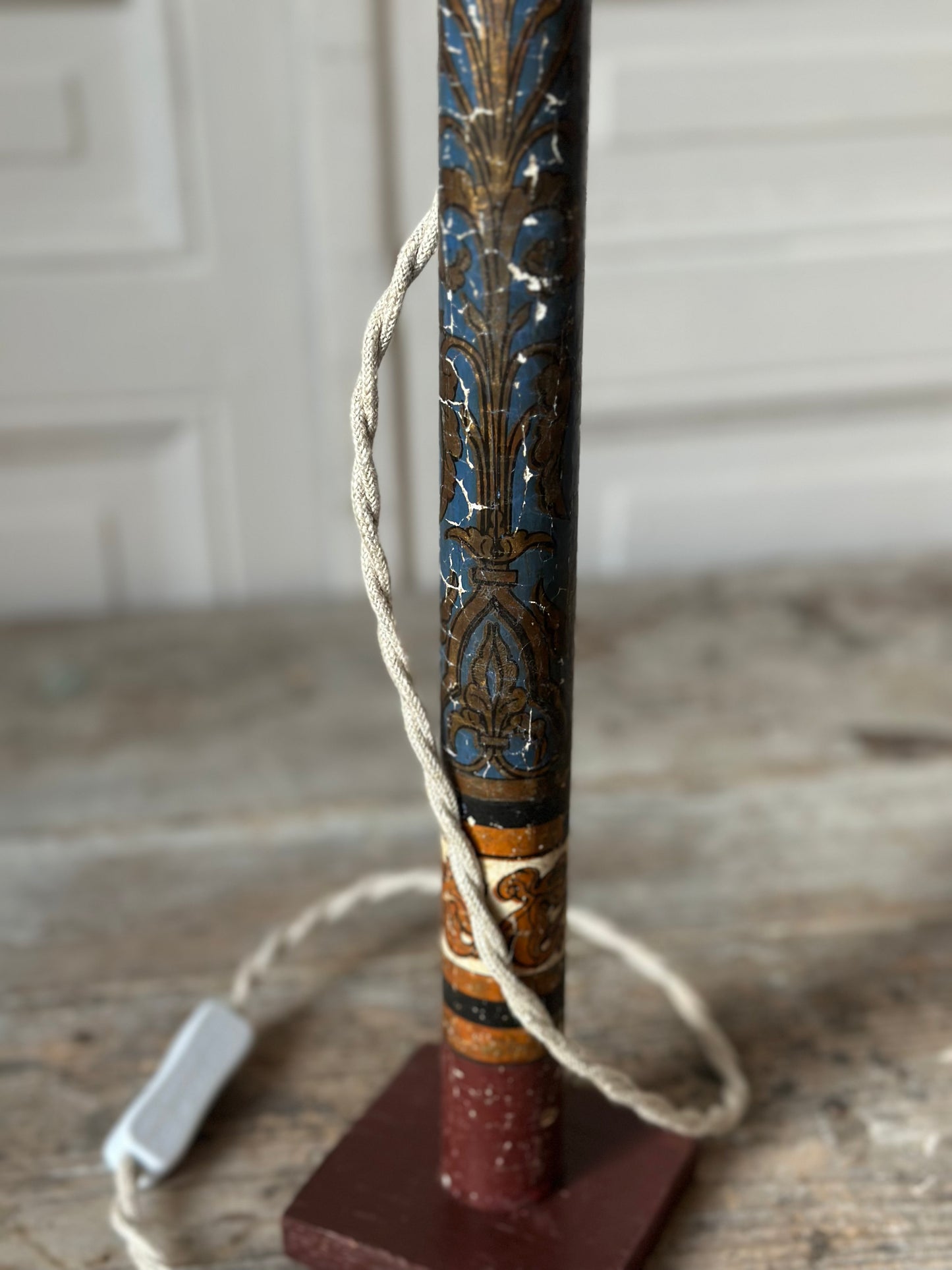 Lampe porte cierge