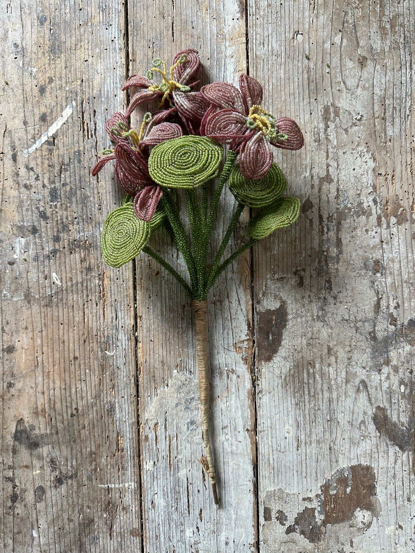 Bouquet de perles violettes