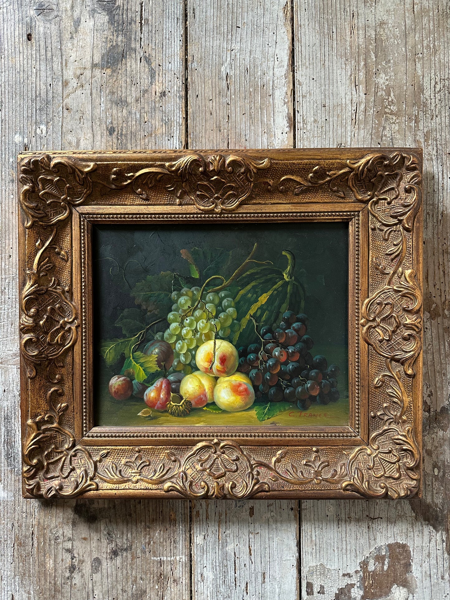 Pêches et raisin