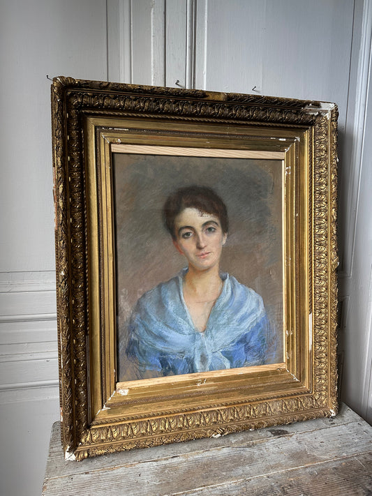 La dame en bleue