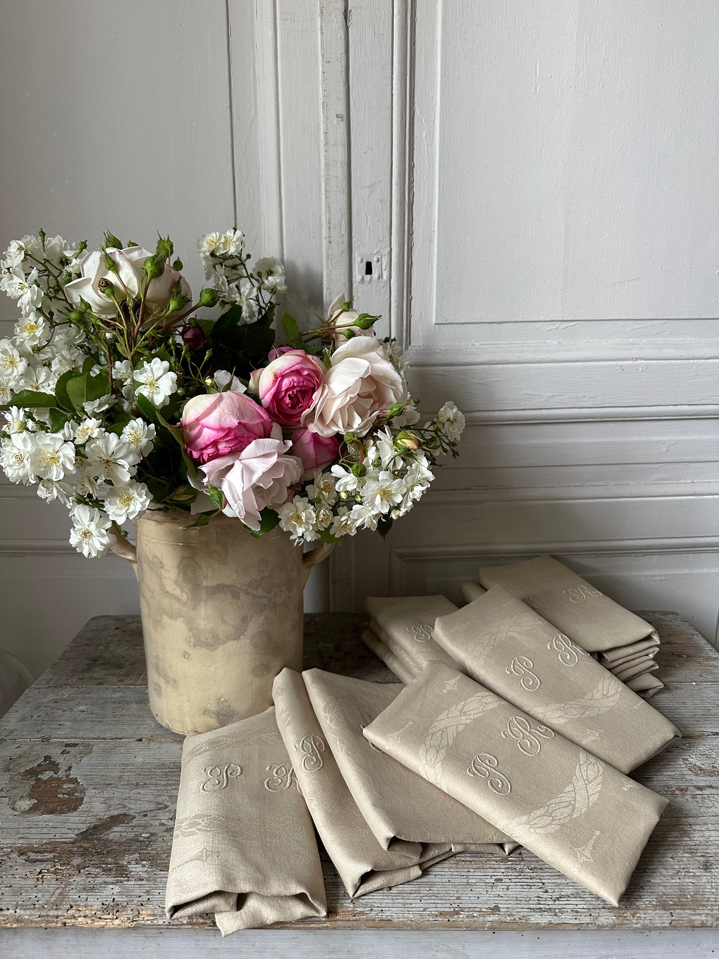12 serviettes