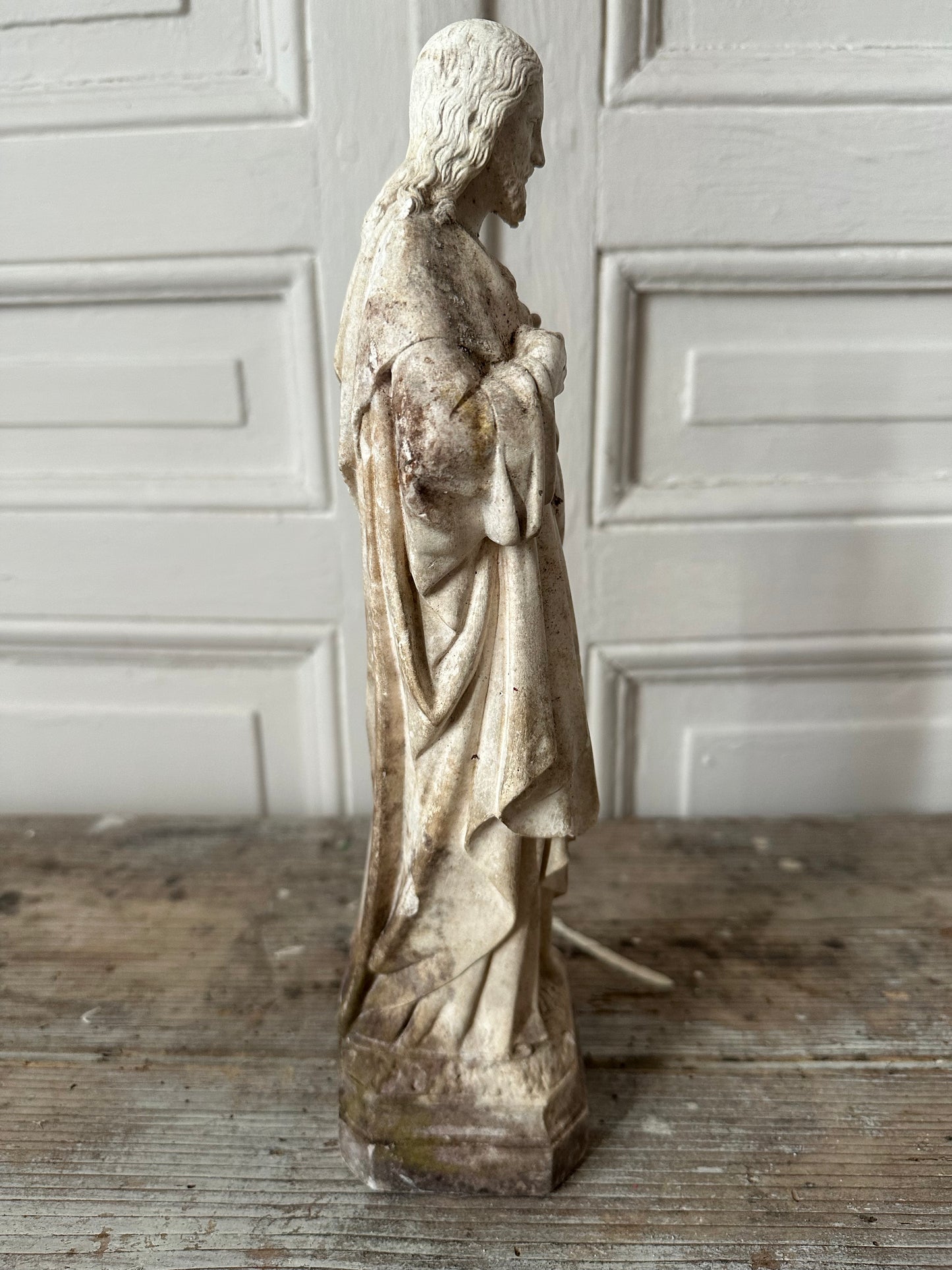 Christ en plâtre