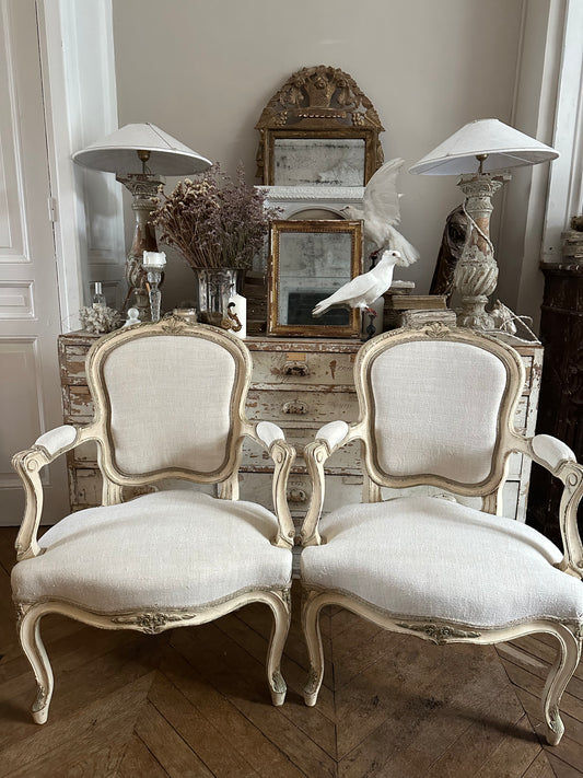 Paire de fauteuils Louis XV