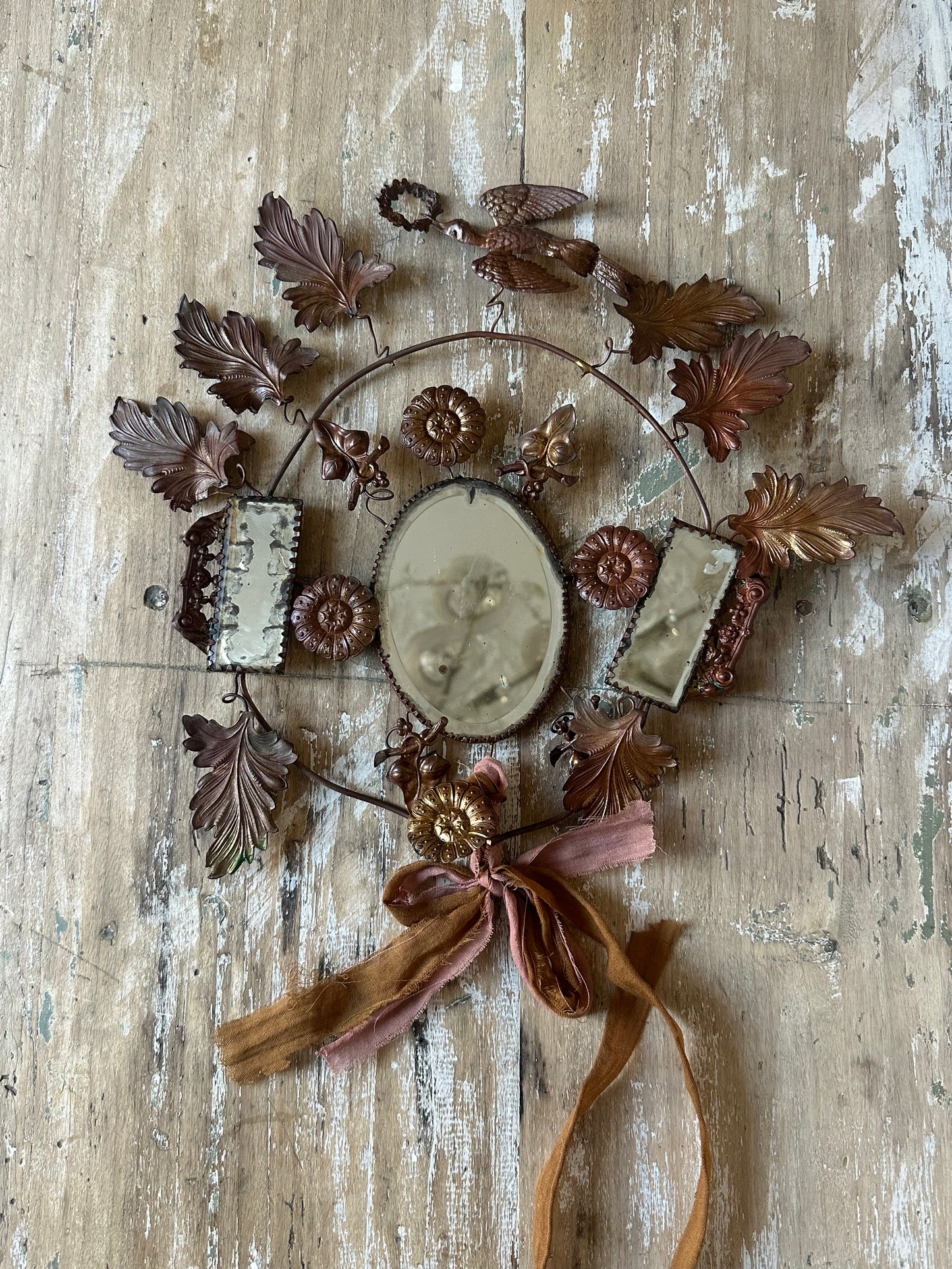 Colombe aux miroirs