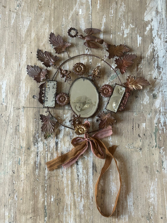 Colombe aux miroirs