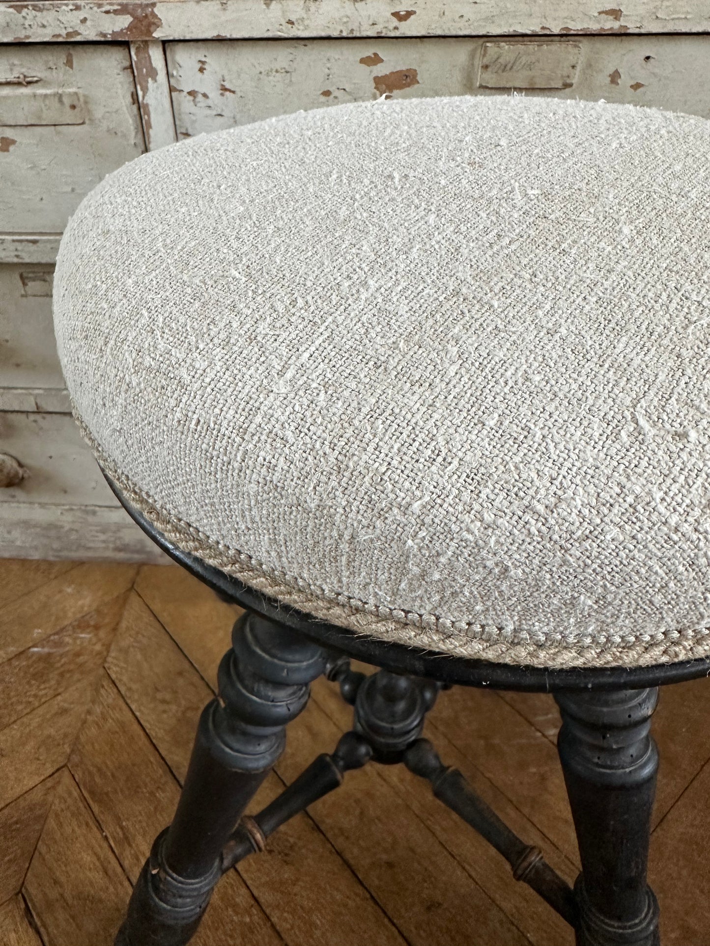 Tabouret de pianiste