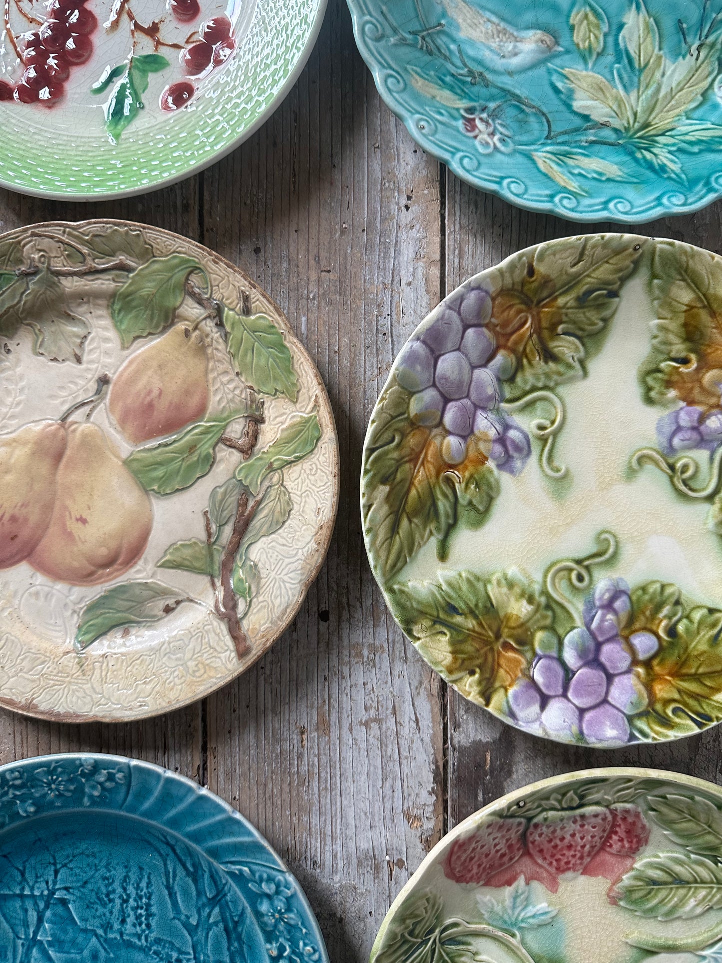 Assiettes barbotine