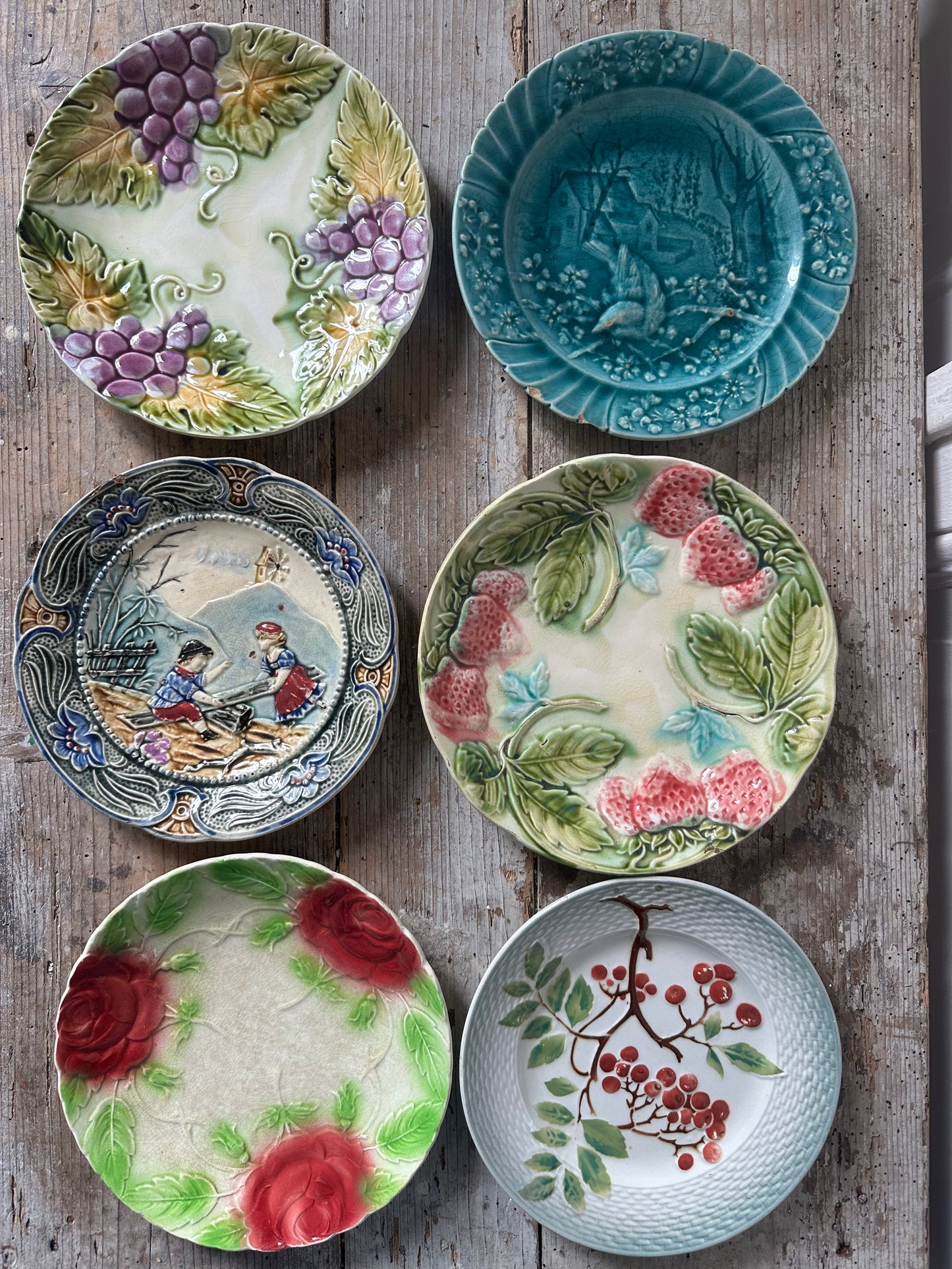 Assiettes barbotine