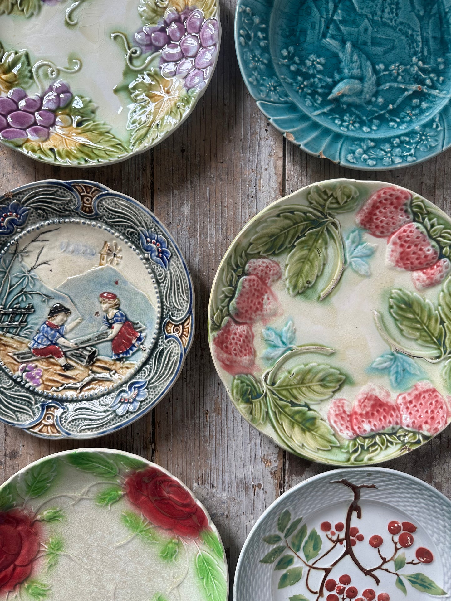Assiettes barbotine