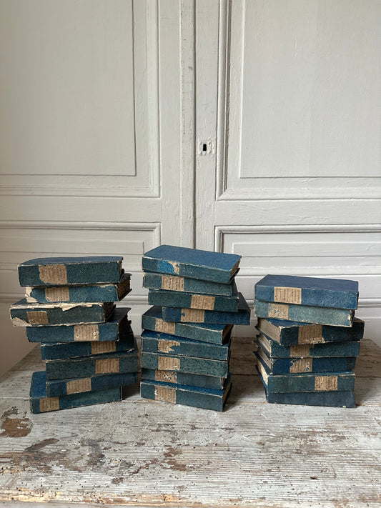 Livres bleus