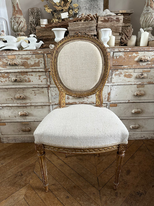 Chaise médaillon