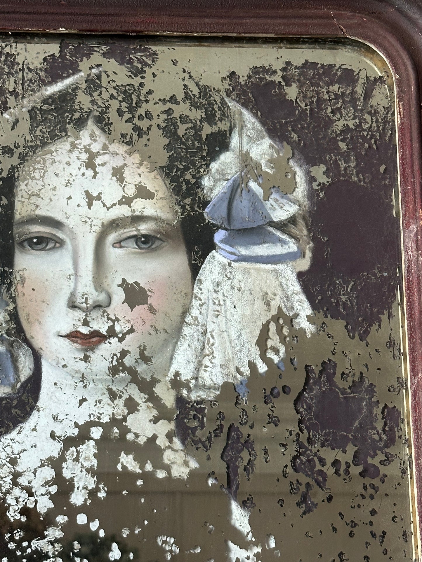 Le fantôme du miroir