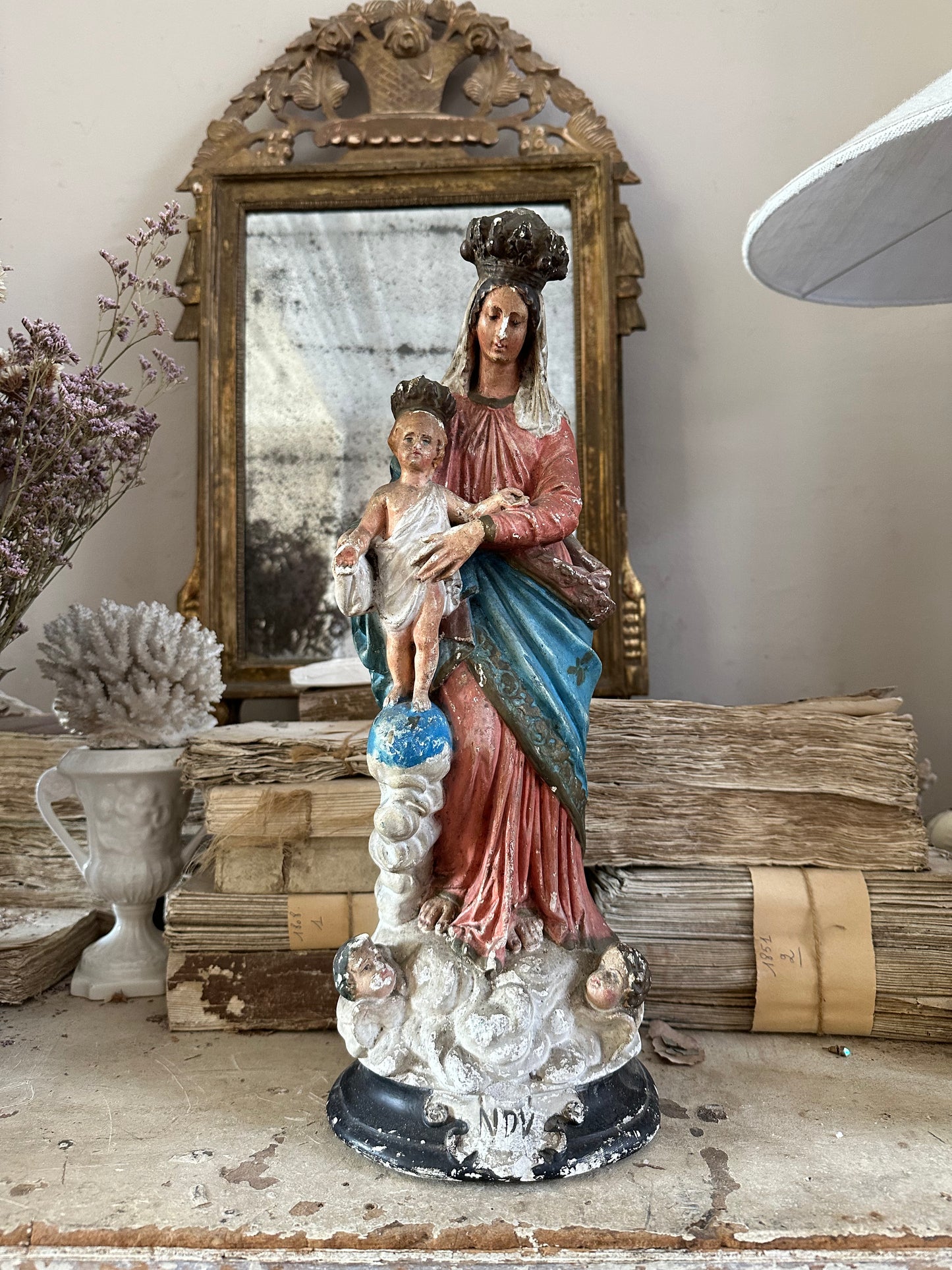 Vierge à l’enfant