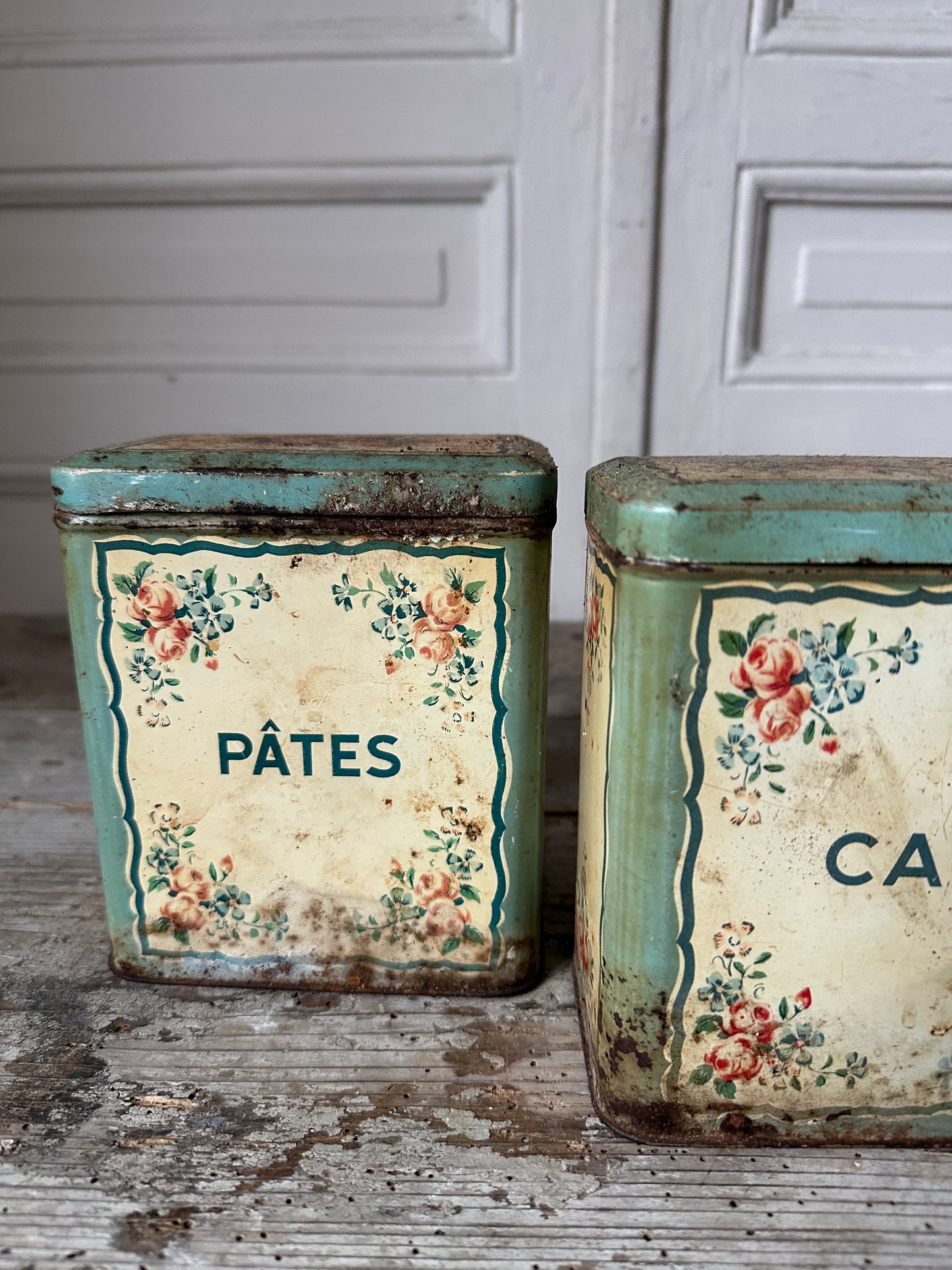 Pâtes, café et chocolat