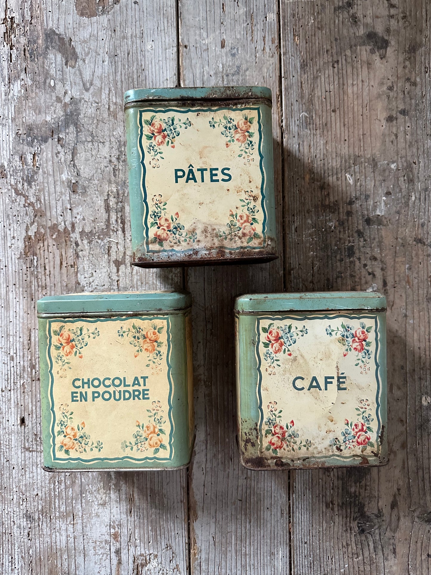 Pâtes, café et chocolat