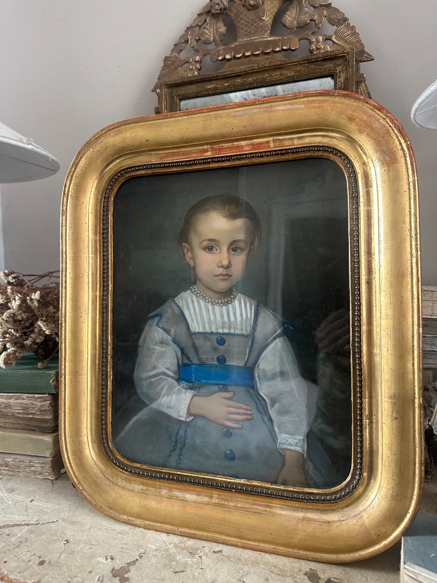 La petite fille au ruban bleu
