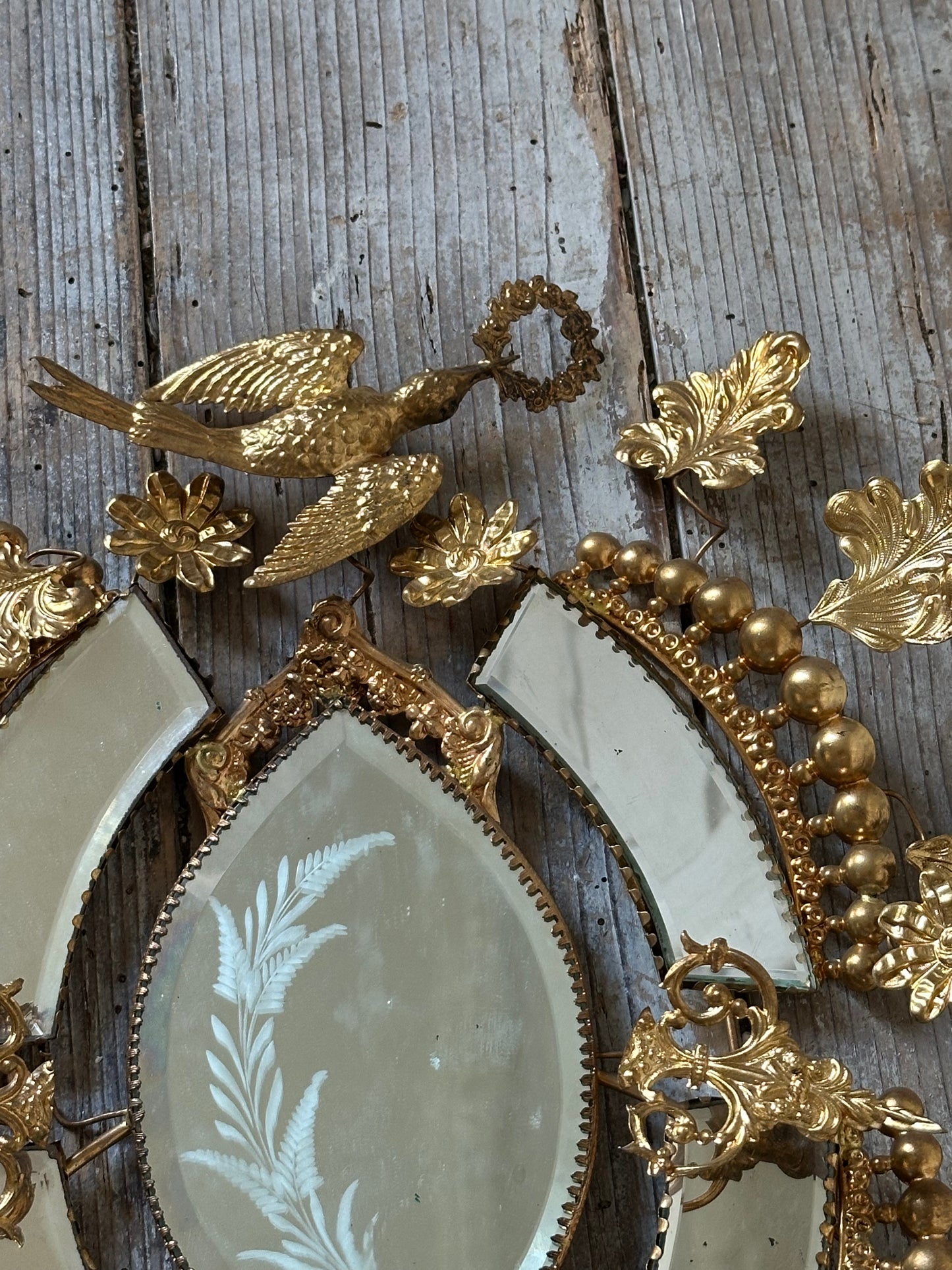 Miroirs a la colombe