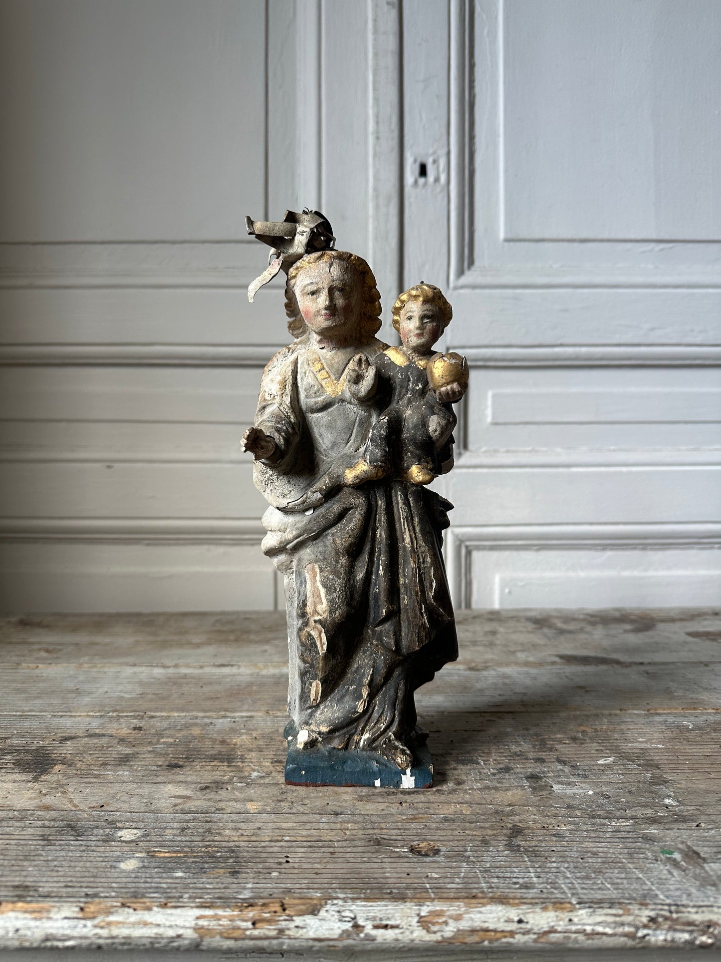 Vierge à l’enfant