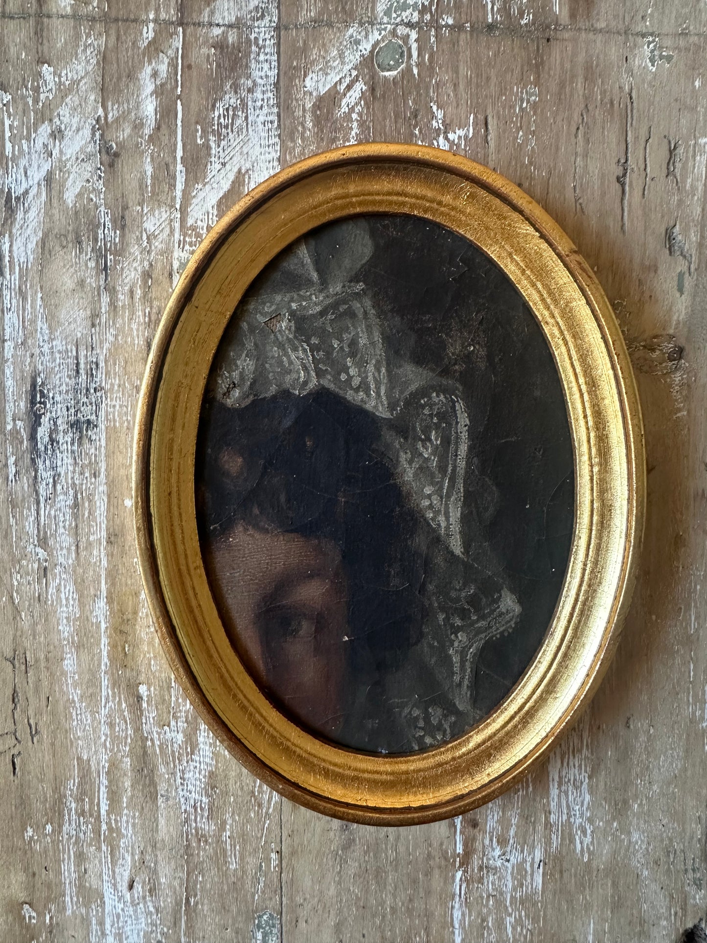 Regard et dentelle