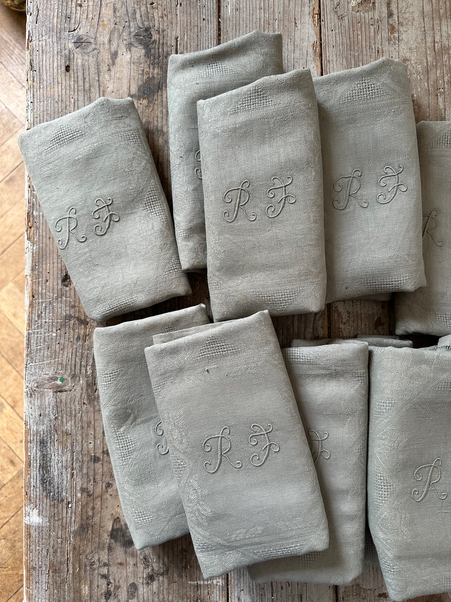 Serviettes vert lichen