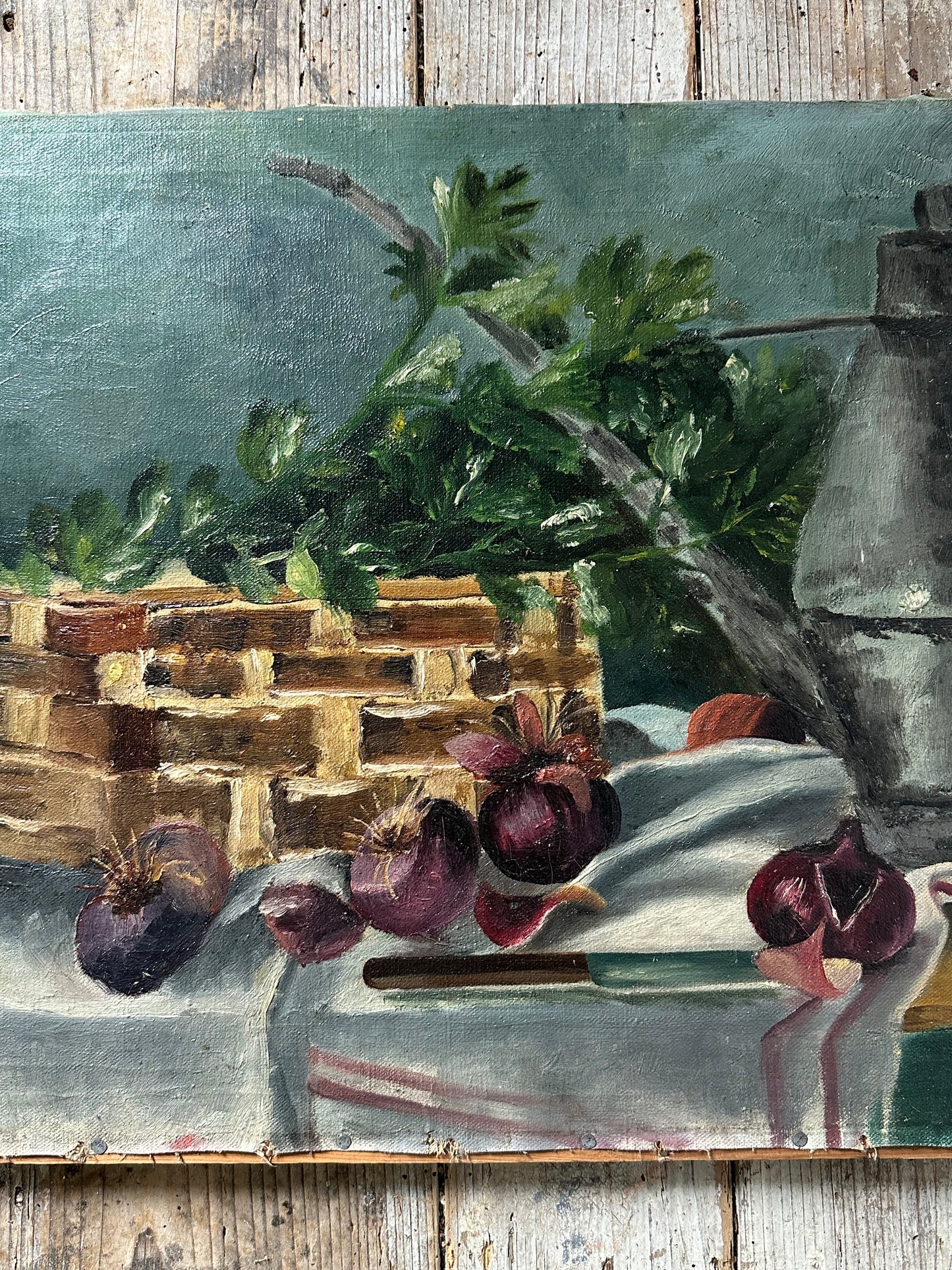 Nature morte aux oignons rouges