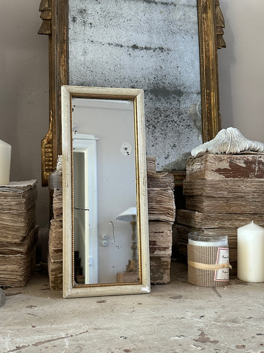 Miroir perlé